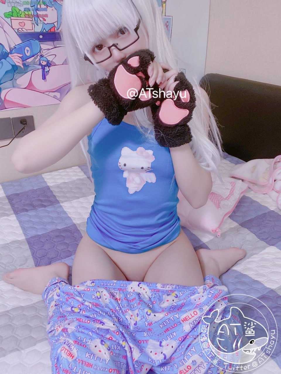 AT鲨 - HelloKitty喵 [60P/12M]（）1