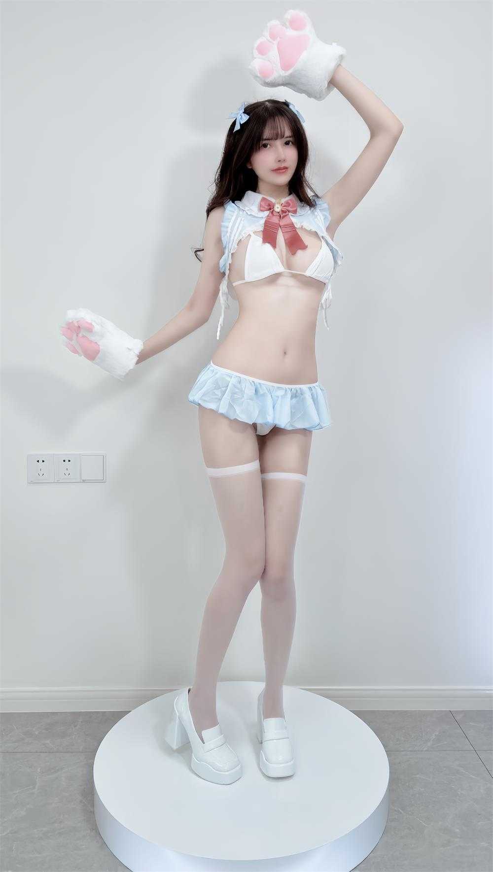 [鹿八岁] 改良JK内衣 [37P/257M] 1