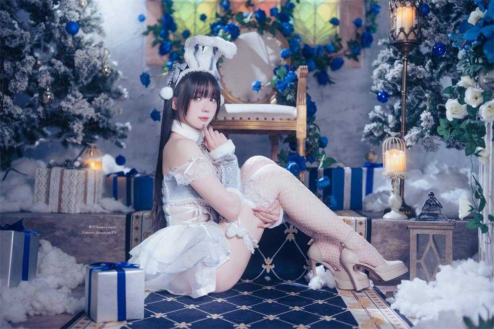 [霜月shimo] 蕾丝兔兔 [16P/3V/148M] 2