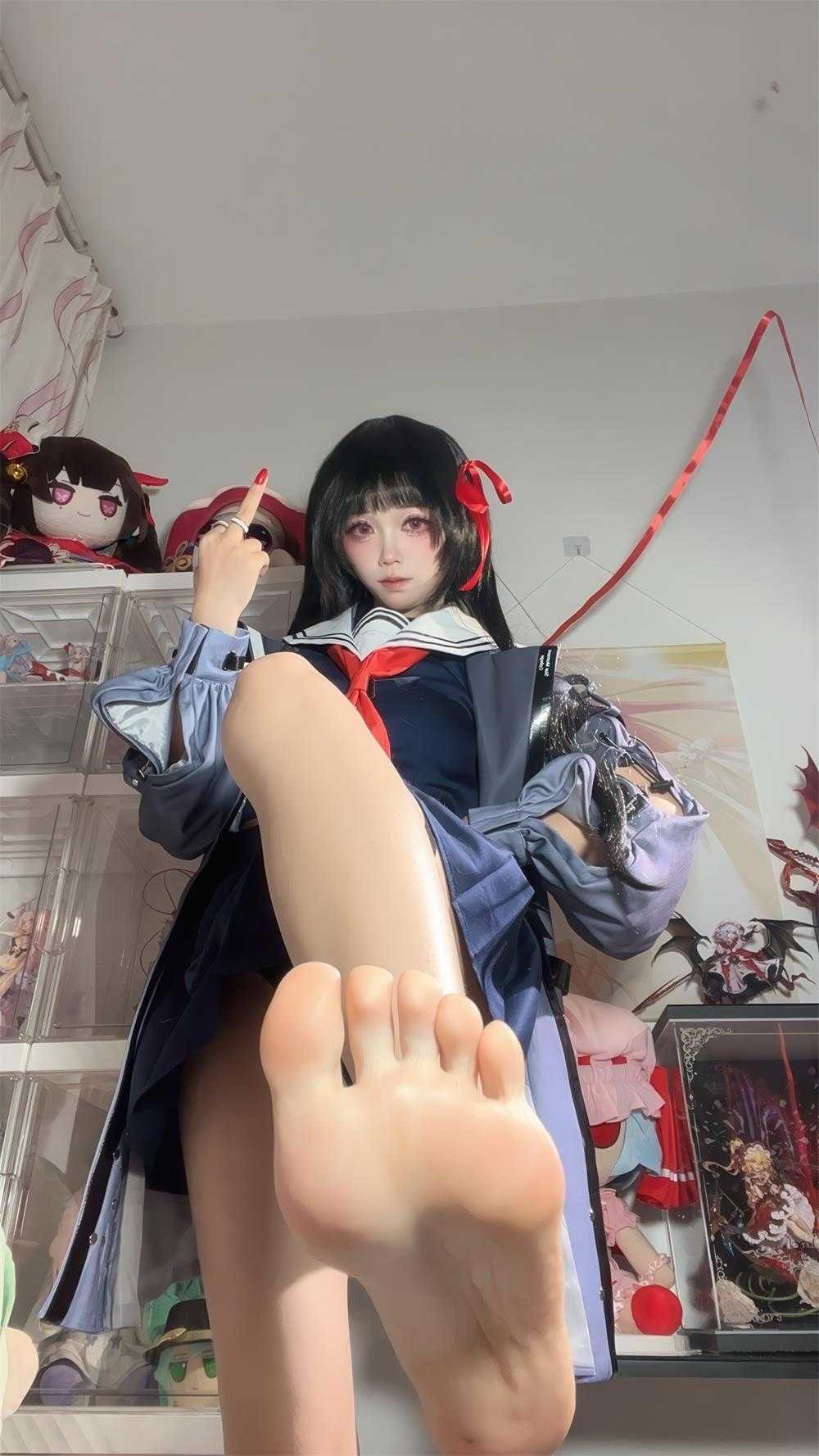 白栎Shirly – 鸣潮 千咲 [134P/33V/6.31G] 4