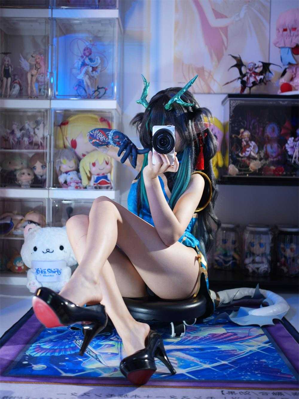 白栎Shirly - 明日方舟 夕·染尘烟旗袍 [130P/26V/4.07G] 2